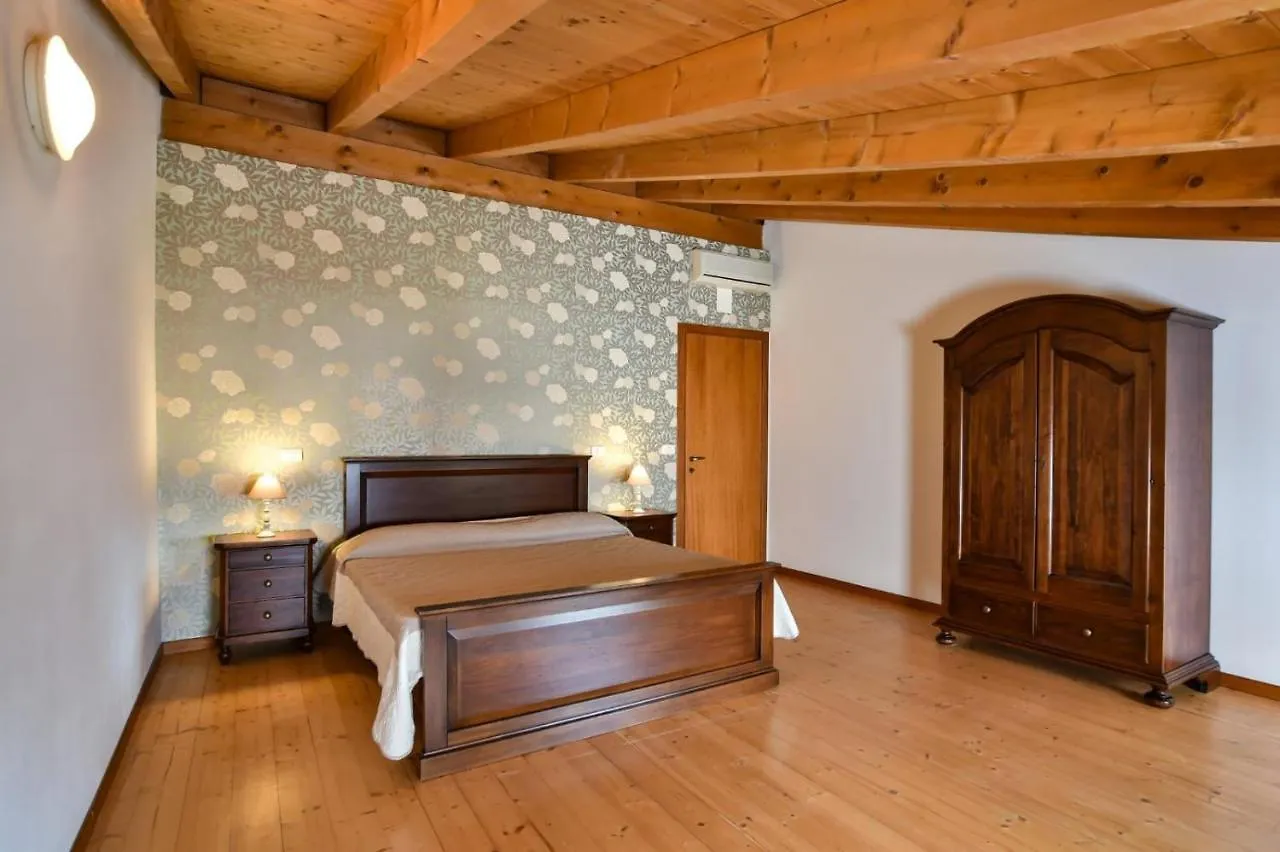 Agriturismo Colombare Teboi Lazise