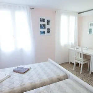 https://venice-rialto-bridge-apartment.hotelslidodijesolo.com