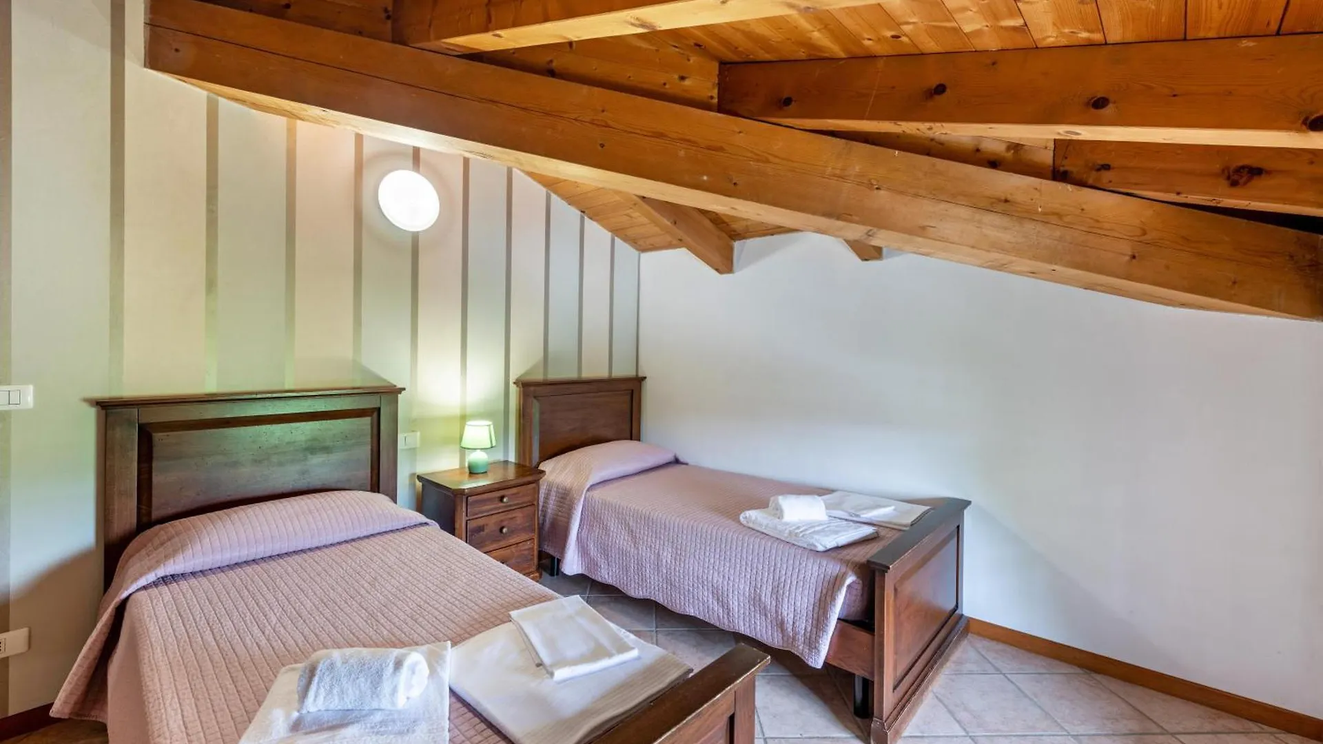 Lejlighed Agriturismo Colombare Teboi Lazise
